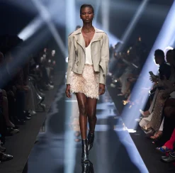 Elisabetta Franchi Chiodo In Pelle Con Cintura^ Giacche & Trench