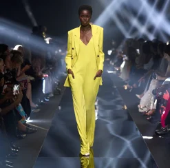 Elisabetta Franchi Giacca Doppiopetto In Crepe Con Revers A Lancia^ Giacche & Trench