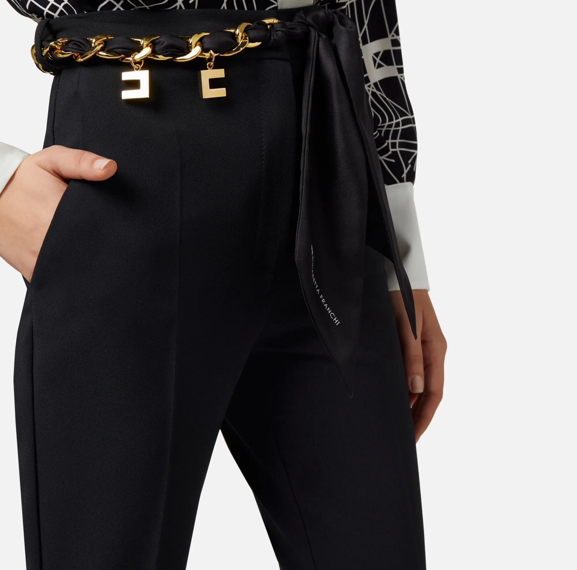 Elisabetta Franchi Pantalone A Zampetta In Crepe Stretch Con Cintura Foulard^ Pantaloni E Shorts