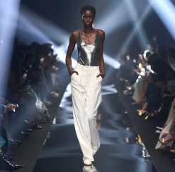 Elisabetta Franchi Pantalone Dritto In Viscosa Con Cintura^ Pantaloni E Shorts